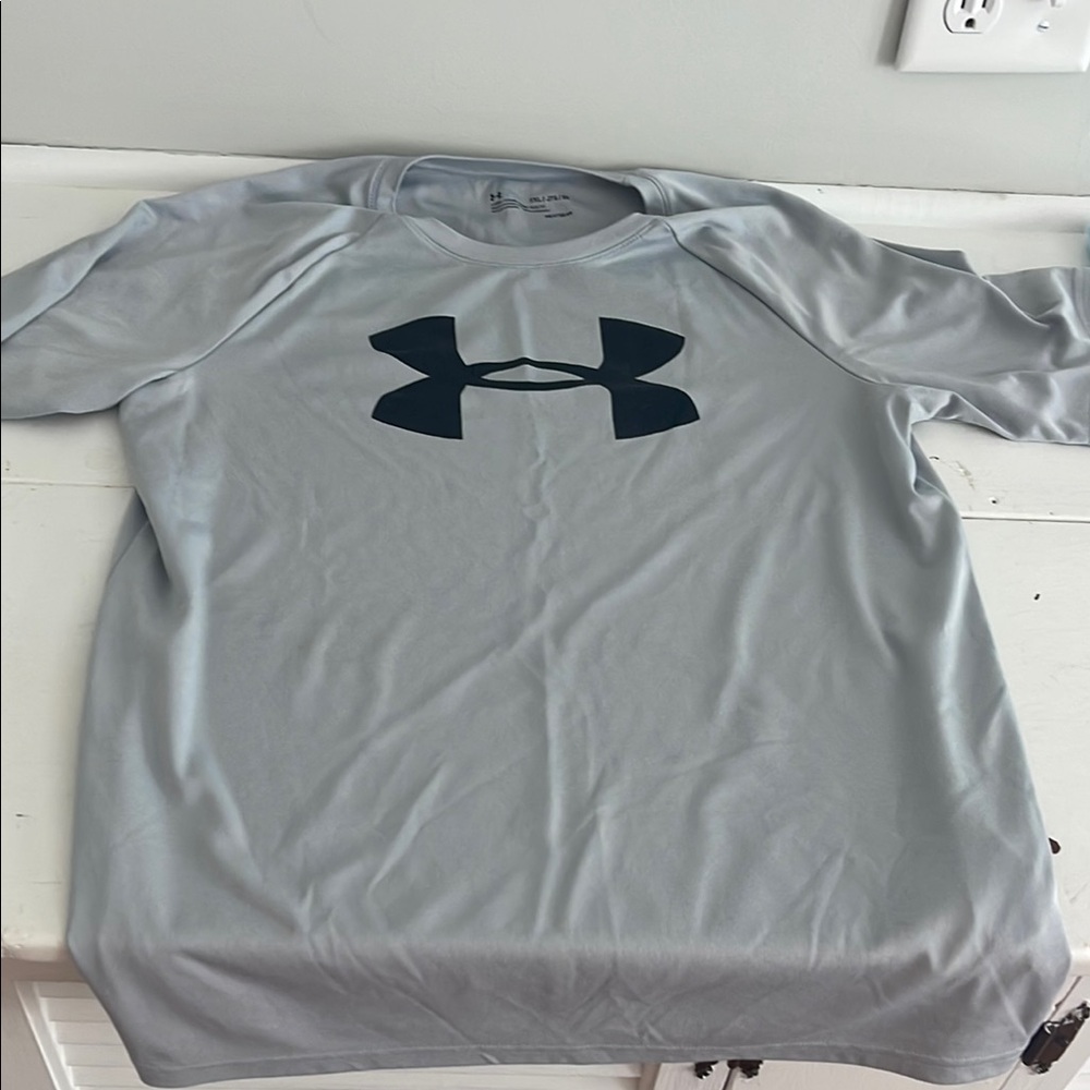Under Armour Gray Short Sleeve Performance Tee
